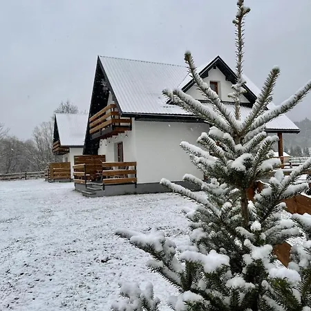 Zagroda Wypoczynkowa- Domki Nad Rzeka Smerekowiec Exterior photo